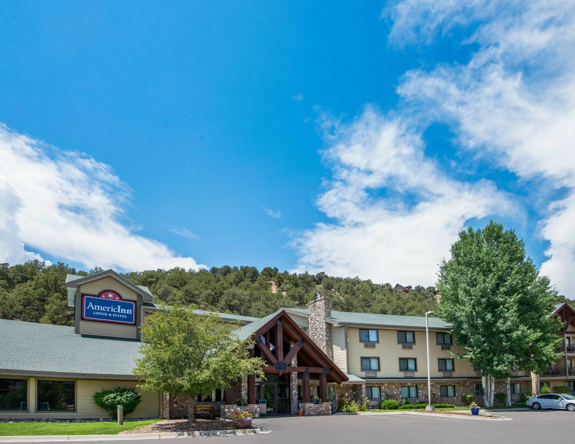 Americinn By Wyndham Игл Экстерьер фото